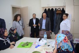 Başkan Çalışkan Osmangazi Hanımlar Lokali’ni Ziyaret Etti