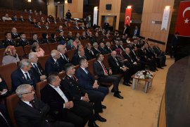 Kıbrıs Gazileri İçin Madalya Tevcih Töreni Düzenlendi