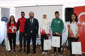 Karaman'da Sporda Yılın En’leri Ödülleri Sahiplerini Buldu