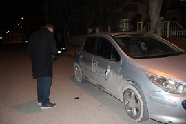 Karaman’da park halindeki araçlara zarar verildi