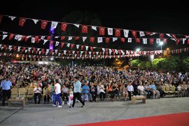 Uluslararası Karaman Türk Dünyası Şöleni Coşkuyla Başladı