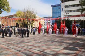 29 Ekim Cumhuriyet Bayramı Törenlerle Kutlanıyor