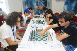 Satranç Şampiyonası Karaman Belediyesi Ev Sahipliğinde Başladı