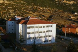Ermenek'e Yeni Bir Meslek Yüksekokulu Açıldı