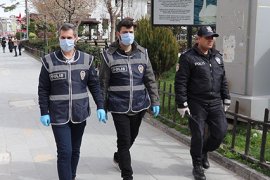 Karaman'da polisten koronavirüs uygulaması