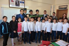 İlkokul Öğrencileri, Gazi Dedeleriyle Buluşuyor