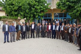 AK Parti Karaman Milletvekili Adayı Selman Oğuzhan Eser Ermenek'te köylülerle bir araya geldi.