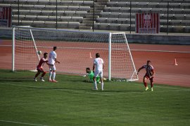Karaman Belediye Spor: 3 – İsparta 32 Spor: 2
