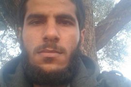 Suriye'ye giden oğlunun ölü ya da diri bulunmasını bekliyor