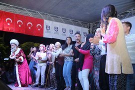 Uluslararası Karaman Türk Dünyası Şöleni Coşkuyla Başladı